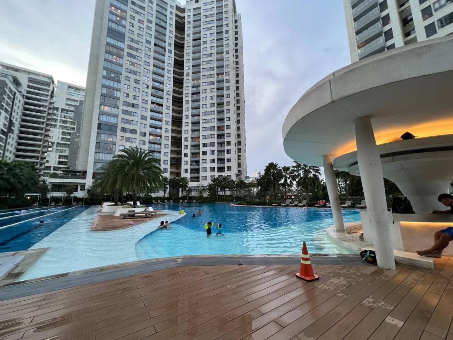 Diamond Island Apartment, Luxury 2-bedroom Apartment Ho Chi Minh City