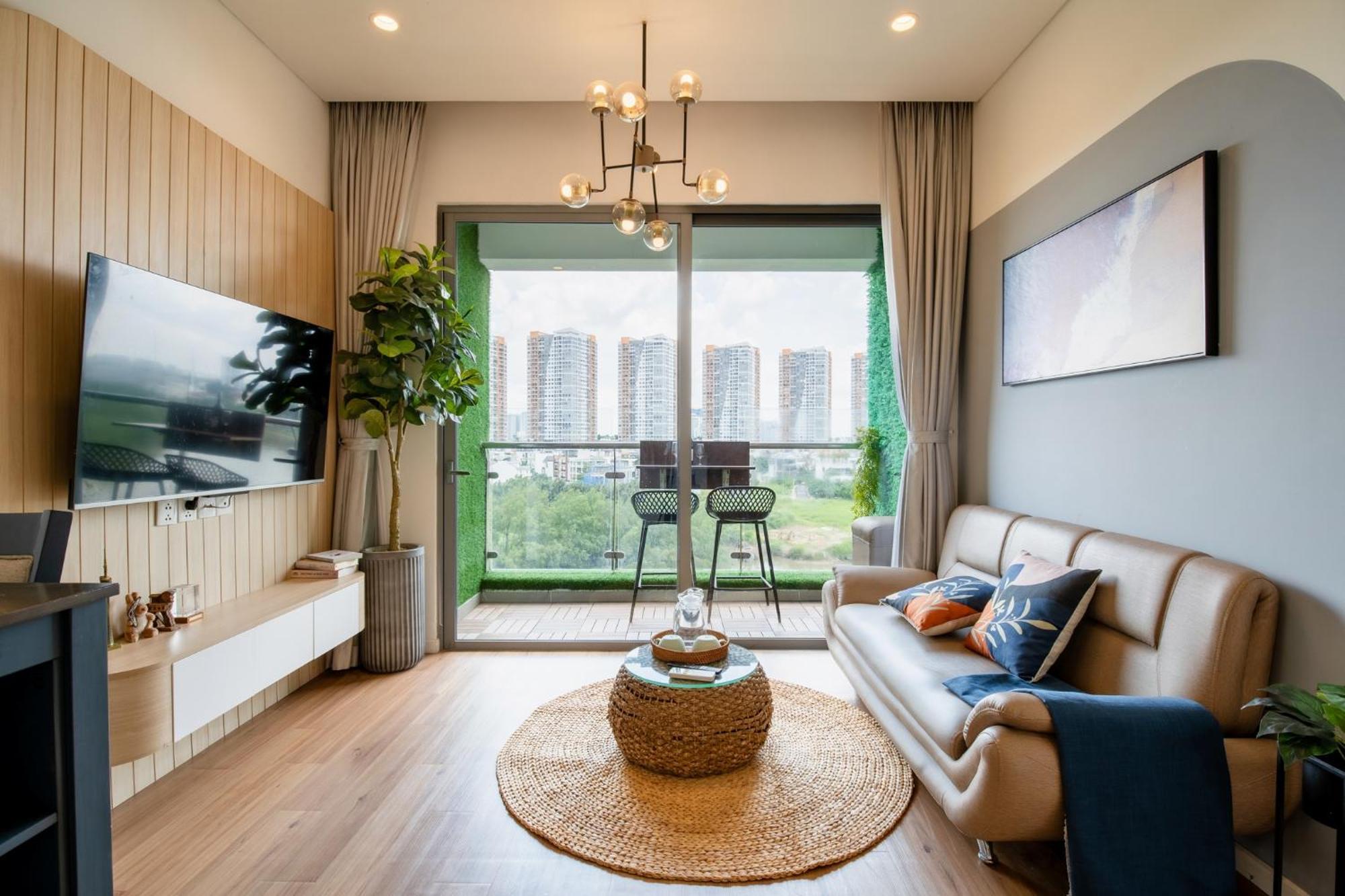 Diamond Island Apartment, Luxury 2-bedroom * Ho Chi Minh City